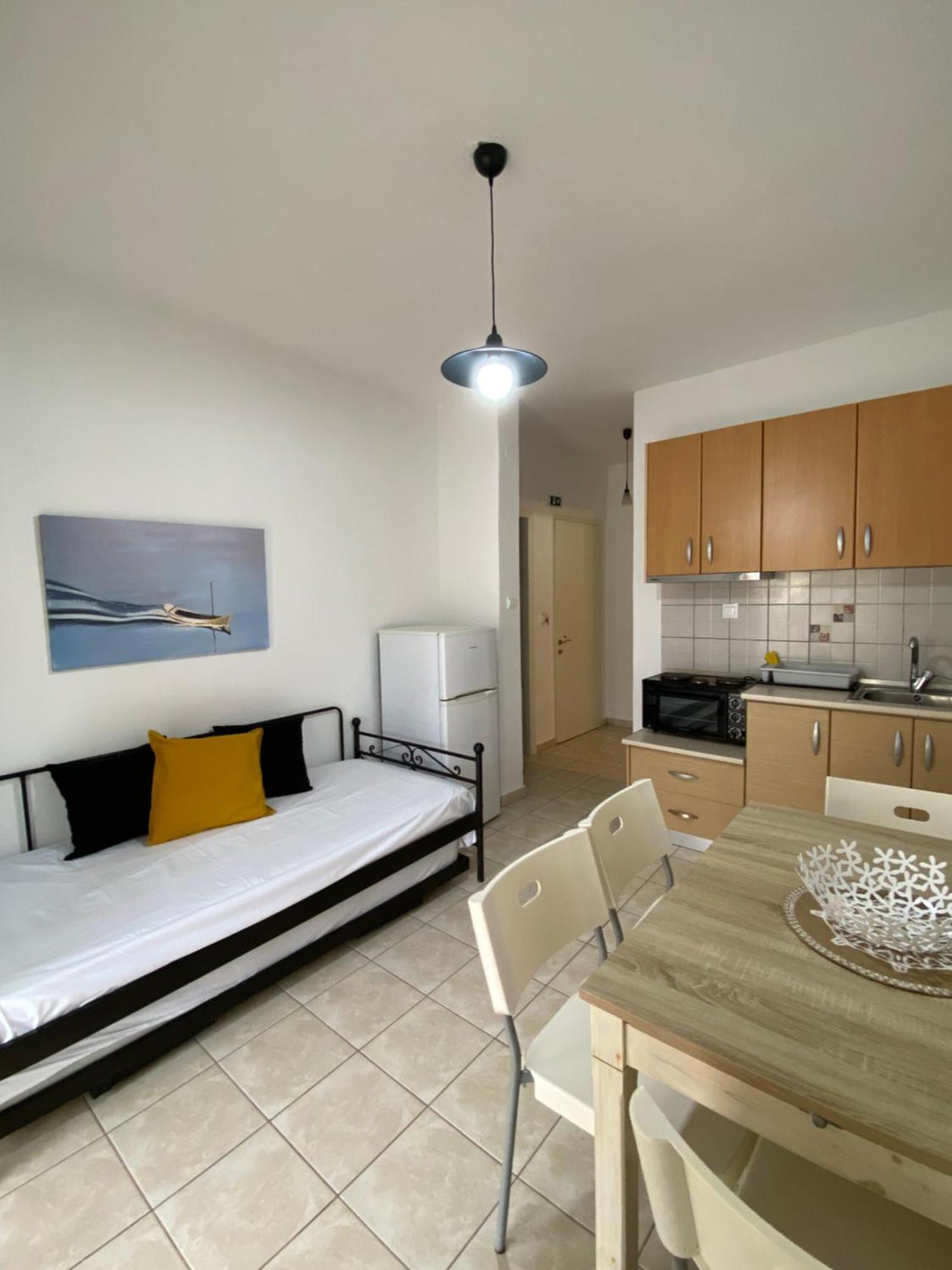 Georgoudi Apartments Nikiti  Ngoại thất bức ảnh